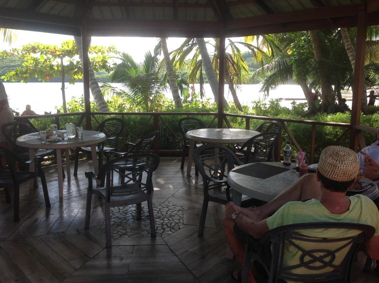La Sagesse Hotel, Restaurant And Beach Bar Exterior photo