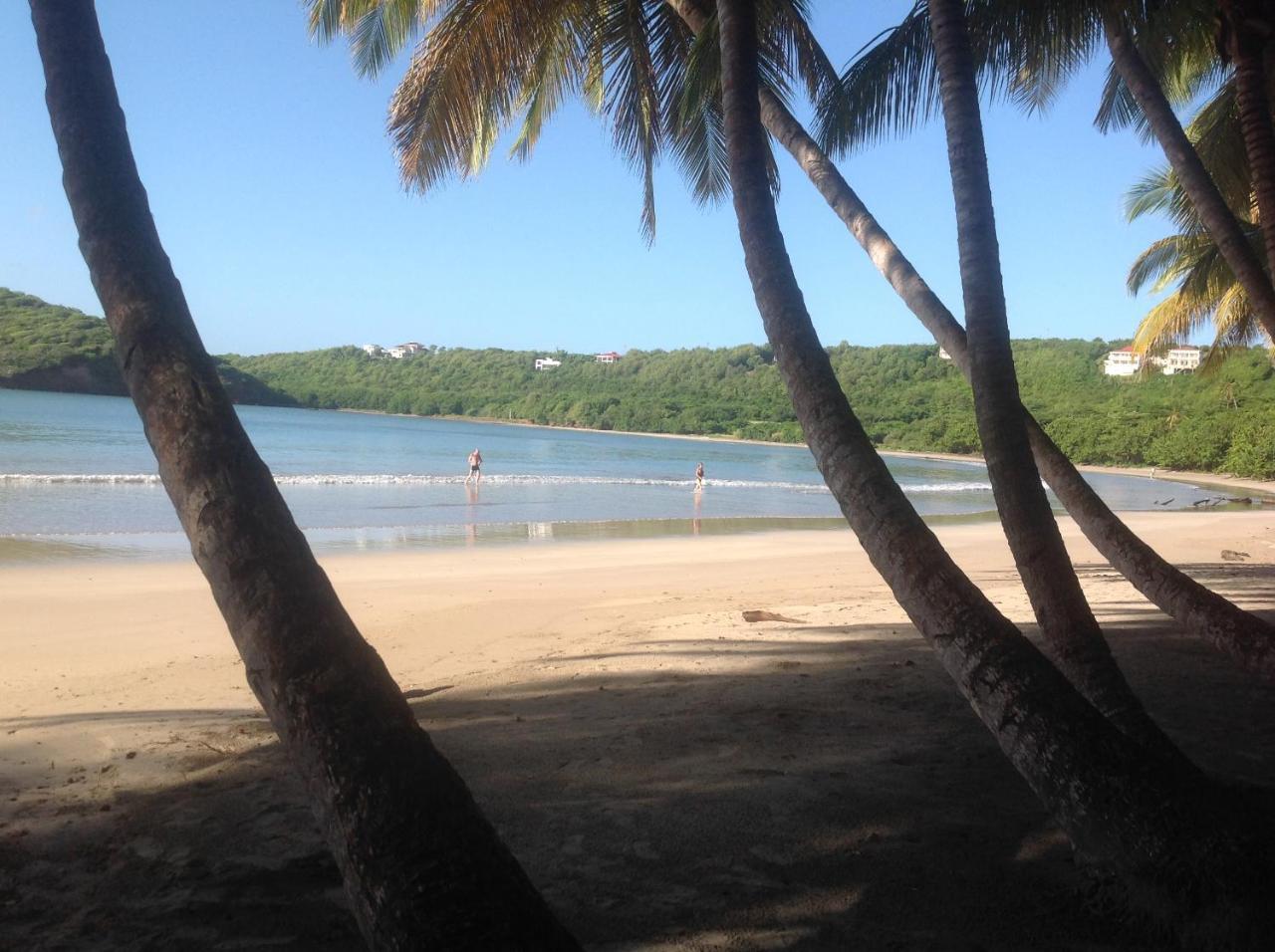 La Sagesse Hotel, Restaurant And Beach Bar Exterior photo