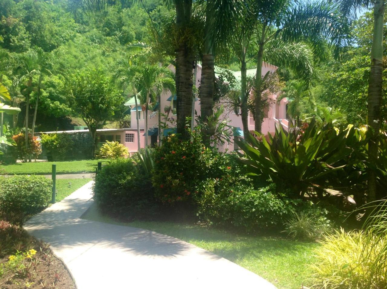 La Sagesse Hotel, Restaurant And Beach Bar Exterior photo