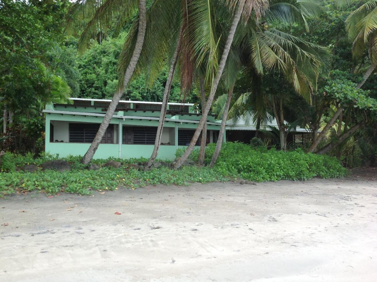 La Sagesse Hotel, Restaurant And Beach Bar Exterior photo